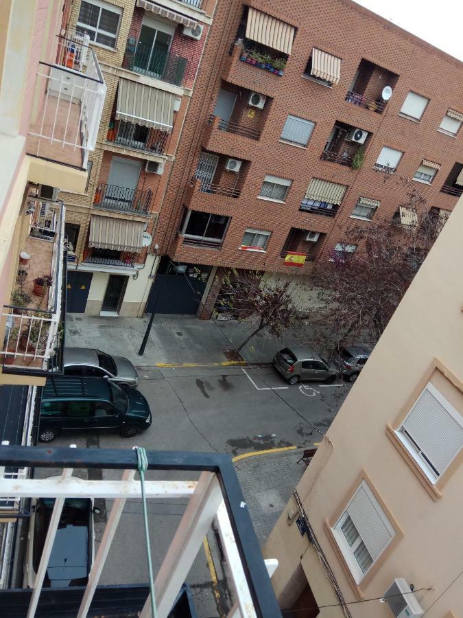 Burjassot Mestalla Valencia Exterior foto